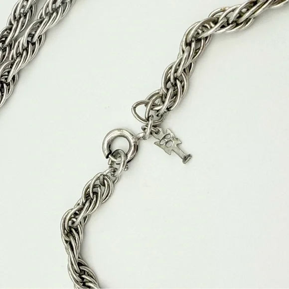 Vintage 1960s Crown Trifari Swirl Pendant Necklace - Picture 6 of 8